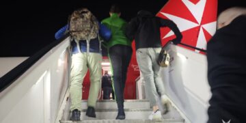 Condannato per furto e droga, espulso verso il Nord Africa