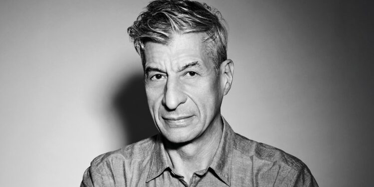 maurizio cattelan