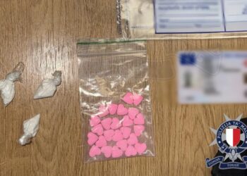 Marsa, arrestato un ventenne con droga in auto