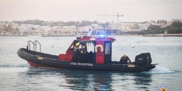 Delimara, uomo in difficoltà mentre nuota: intervengono i soccorritori