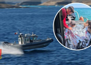 Kayak in difficoltà a St. Thomas Bay, soccorse quattro persone in mare