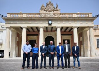 Main Guard, restaurati facciata e portico: riaffiora il volto ottocentesco