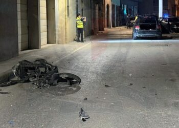 Schianto tra Mercedes e scooter a Zabbar: giovane gravemente ferito
