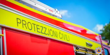 protezione civile, incendio,