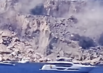 Si sbriciola parte della scogliera a l-Ahrax: nessun ferito, area sotto osservazione