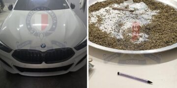 Blitz antidroga, cinque arresti: sequestrate centinaia di dosi, contanti, gioielli e abiti di lusso