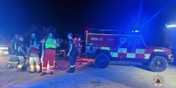 Donna soccorsa in un’area impervia a Imgiebah Bay